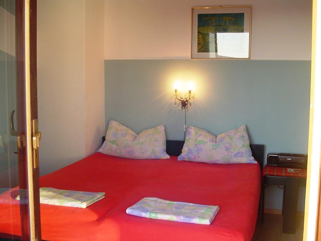 Apartments Ana&Neso Pakoštane Quarto foto